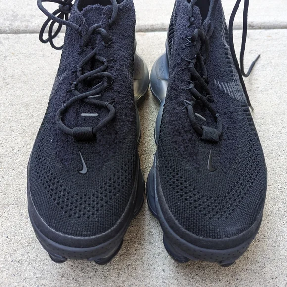 Nike Air Max Scorpion Flyknit Triple Black